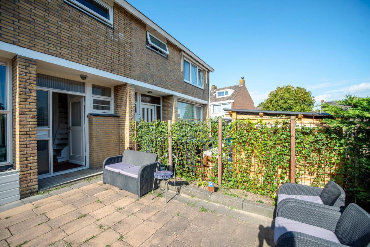 Sea Star Stay With Private Parking! Zandvoort Exterior foto